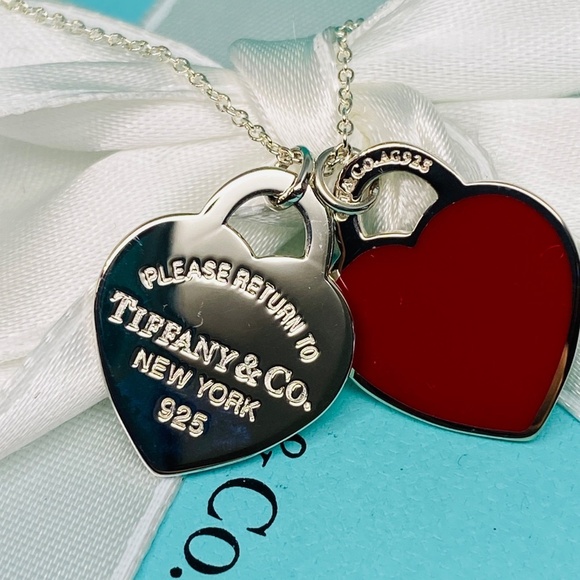 New Tiffany & Co small double heart red enamel necklace Return to Tiffany - Picture 3 of 9